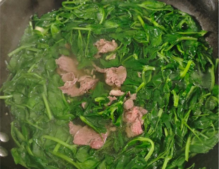 Hôm nay, dù bận đến đâu, đừng quên ăn món canh này: Dễ nấu mà ngon lại giàu dinh dưỡng và giúp chống lạnh- Ảnh 8.