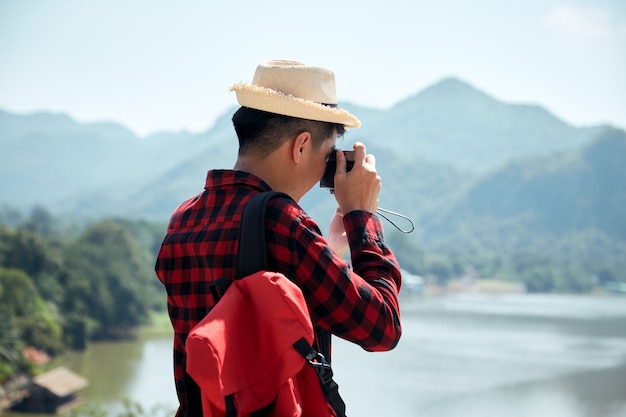 Vì sao con người luôn cảm thấy mệt mỏi hơn sau kỳ nghỉ dài? Chuyên gia có câu lý giải bất ngờ- Ảnh 2.