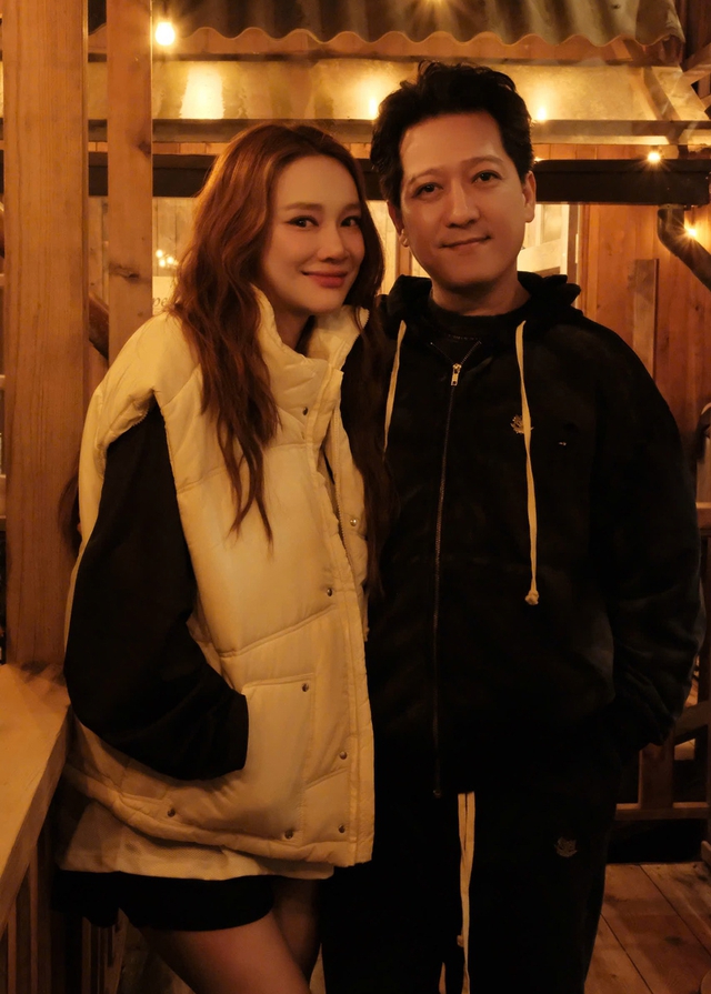 Bắt gặp Nhã Phương cận ngày lâm bồn, thái độ khi khán giả xin chụp ảnh như thế nào?- Ảnh 6. Bắt gặp Nhã Phương cận ngày lâm bồn, thái độ khi khán giả xin chụp ảnh như thế nào?- Ảnh 6.