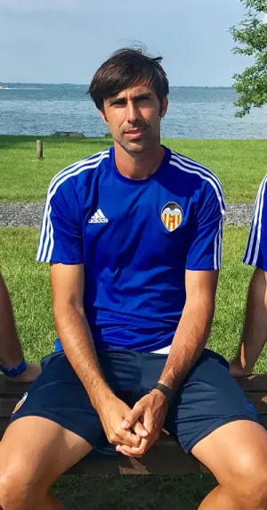 Tìm thấy thi thể HLV bóng đá nổi trên biển, hai cậu con trai vẫn mất tích sau thảm kịch chìm tàu du lịch- Ảnh 1. Tìm thấy thi thể HLV bóng đá nổi trên biển, hai cậu con trai vẫn mất tích sau thảm kịch chìm tàu du lịch- Ảnh 1.