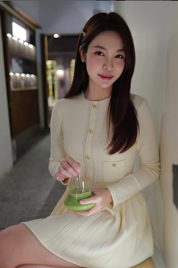 Em gái 2K1 của Đỗ Mỹ Linh, nhan sắc cỡ nào mà dân mạng xúi thi Hoa hậu?- Ảnh 5. Em gái 2K1 của Đỗ Mỹ Linh, nhan sắc cỡ nào mà dân mạng xúi thi Hoa hậu?- Ảnh 5.