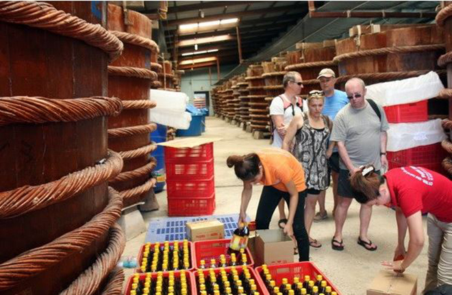 "Giọt tinh hoa" từ biển cả: Khách Tây tấm tắc ngợi khen "hàng Việt Nam là ngon nhất"- Ảnh 5. "Giọt tinh hoa" từ biển cả: Khách Tây tấm tắc ngợi khen "hàng Việt Nam là ngon nhất"- Ảnh 5.