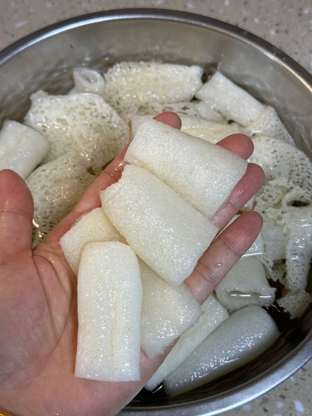 Đừng đợi đến khi cha mẹ ốm đau mới tìm thuốc quý, mâm cơm hàng ngày hãy thêm ngay 2 món "trường thọ" này- Ảnh 2.