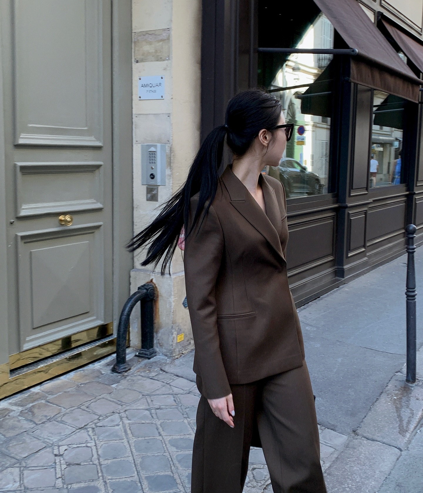 Giữa vô vàn món thời trang, đây là 5 item đáng sắm nhất để diện Tết- Ảnh 2.