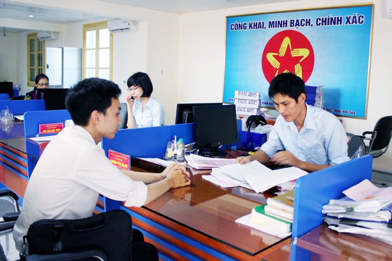 Bộ phận Một cửa hành chính cung cấp dịch vụ tại địa phương