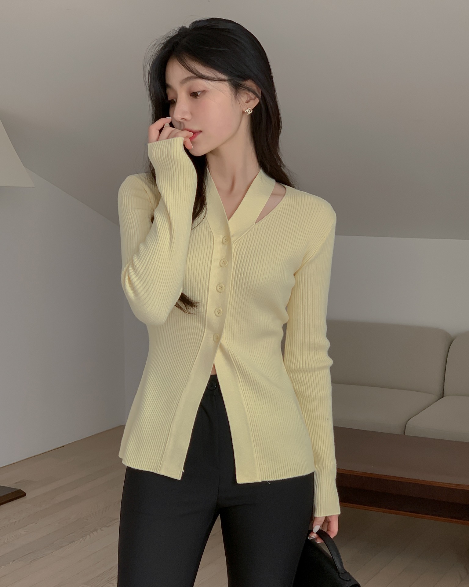 5 kiểu áo hack tuổi đỉnh nhất, có hết là yên tâm qua Tết vẫn mặc đẹp- Ảnh 4.