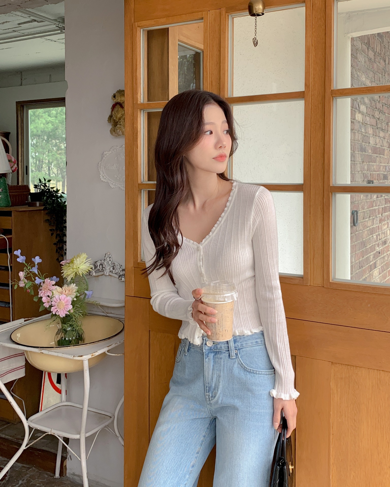 5 kiểu áo hack tuổi đỉnh nhất, có hết là yên tâm qua Tết vẫn mặc đẹp- Ảnh 8.