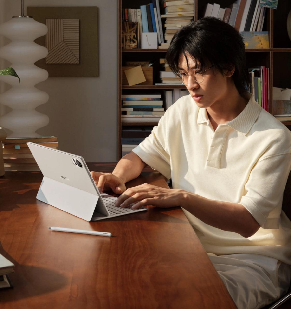 Netizen đồn đoán Huawei sắp mang smartphone trở lại Việt Nam, nhưng MatePad 12 X mới là “át chủ bài” mở màn 2026- Ảnh 2.