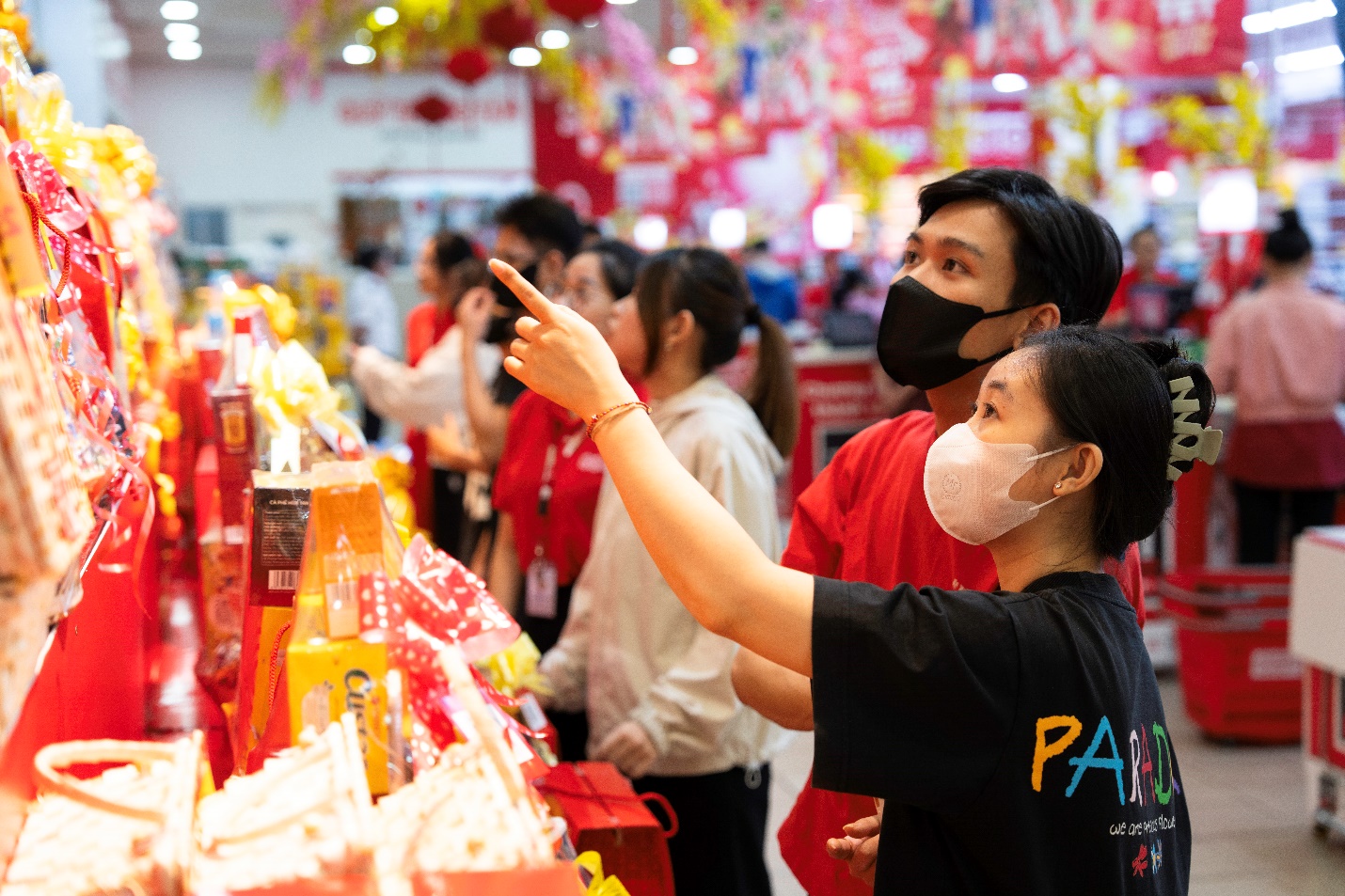 Central Retail cung ứng hơn 3.000 giỏ quà Tết hàng đặc sản địa phương- Ảnh 3. Central Retail cung ứng hơn 3.000 giỏ quà Tết hàng đặc sản địa phương- Ảnh 3.