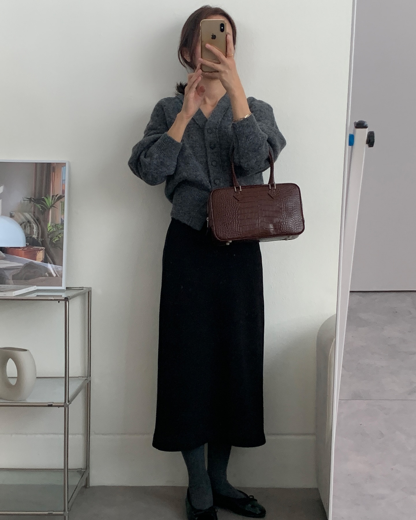 Người phụ nữ cao 1m53 có style rất sành điệu, hóa ra là nhờ 4 công thức diện đồ đơn giản mà tôn dáng- Ảnh 2.