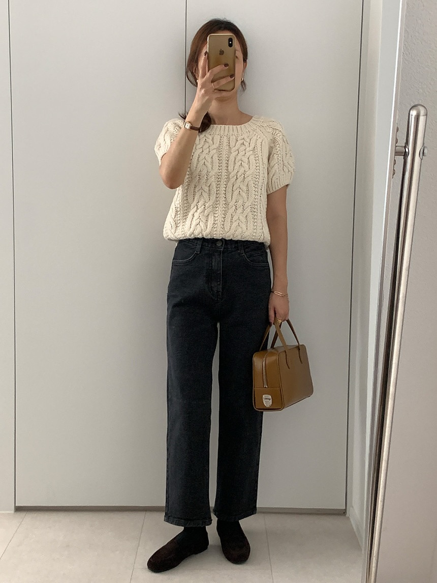 Người phụ nữ cao 1m53 có style rất sành điệu, hóa ra là nhờ 4 công thức diện đồ đơn giản mà tôn dáng- Ảnh 8.