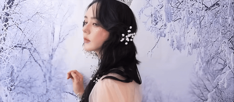 Han Ga In điên thật rồi!- Ảnh 2.