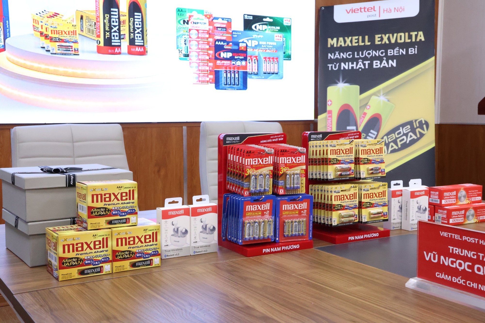 Pin Nam Phương và Viettel Post Hà Nội ký kết hợp tác chiến lược- Ảnh 3.