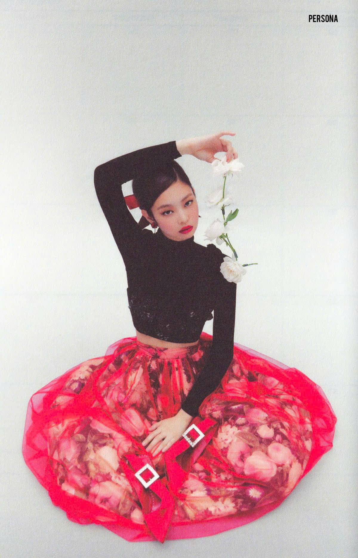 Jennie kín bưng tới sự kiện, netizen phán “lùn thấy cưng”- Ảnh 17.