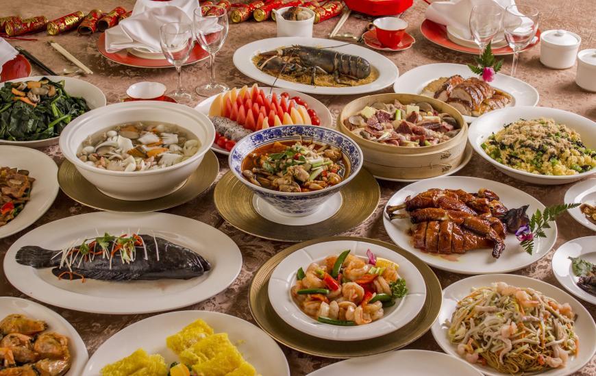 41 tuổi, tôi quyết định Tết 2026 sẽ KHÔNG mua những thứ này và lần đầu thấy Tết nhẹ ví đến vậy- Ảnh 4.