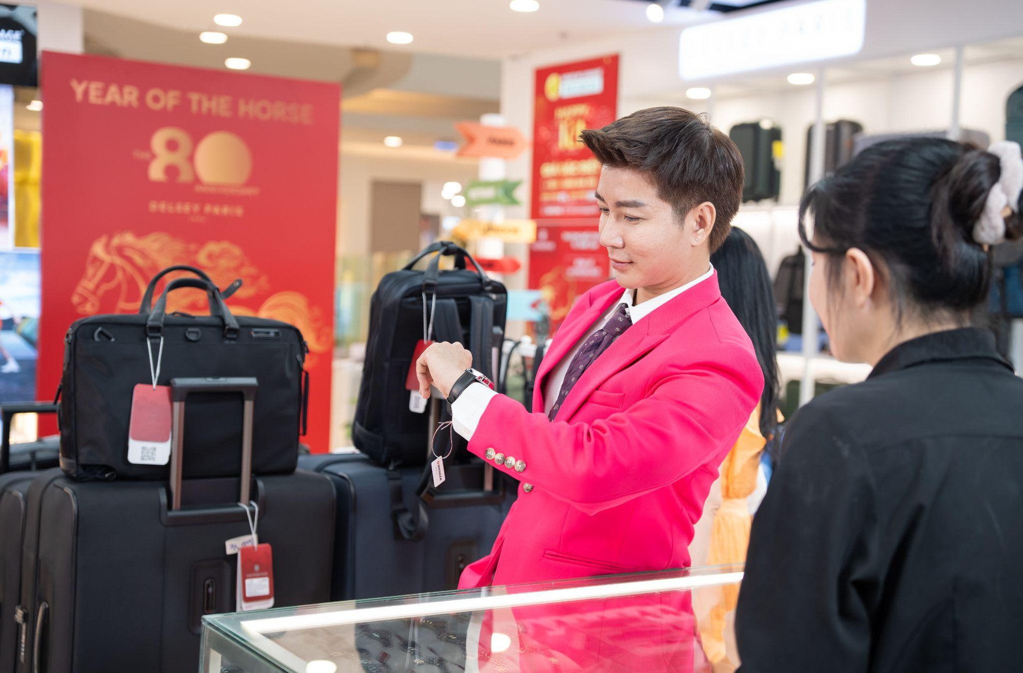House Of Luggage chính thức khai trương cửa hàng tại Crescent Mall TP.HCM- Ảnh 3.