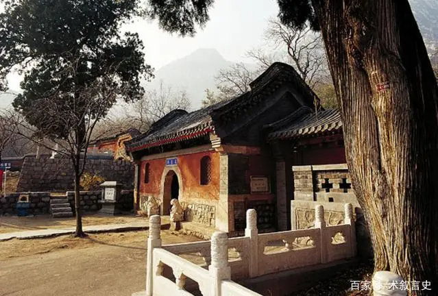 13 năm trước, Sơn Tây khai quật một chiếc quan tài vàng ròng hiếm thấy: Vì sao đến nay không ai dám mở?- Ảnh 1.