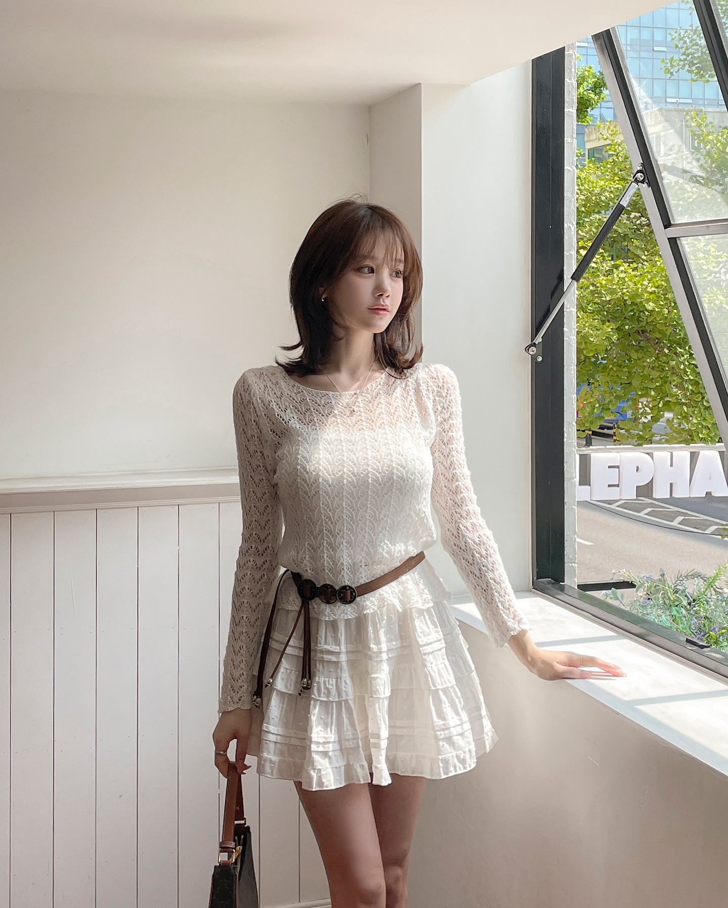 Đã tìm ra top 4 mẫu áo được yêu thích nhất đầu năm 2026: Toàn kiểu siêu trẻ và tinh tế- Ảnh 3. Đã tìm ra top 4 mẫu áo được yêu thích nhất đầu năm 2026: Toàn kiểu siêu trẻ và tinh tế- Ảnh 3.