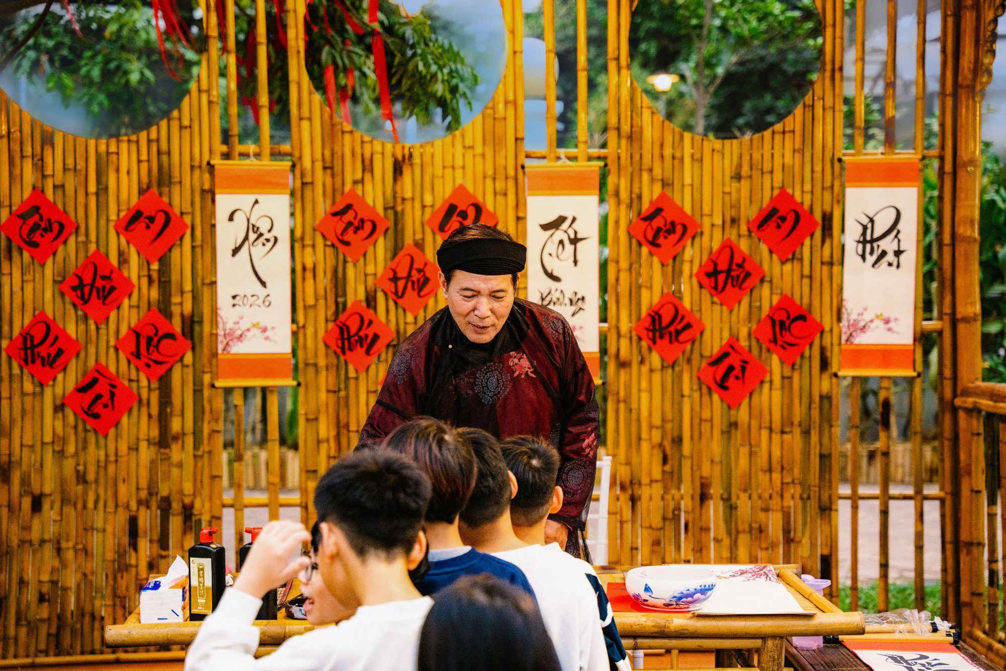 Giải mã Đường hoa Home Hanoi Xuan 2026: Tọa độ du xuân mới đang được giới trẻ Hà Nội rủ nhau check-in - Ảnh 6.