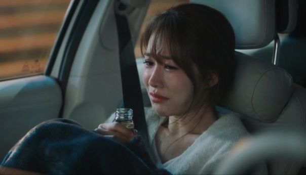 Cô gái 29 tuổi cứ nghĩ đến Tết là đau quặn bụng, bác sĩ cảnh báo 1 căn bệnh không hiếm gặp - Ảnh 1.