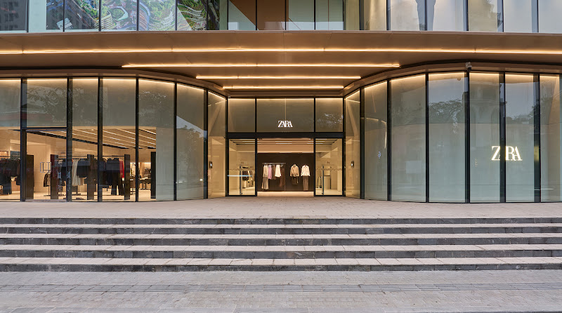 Khám phá không gian concept store mới của Zara tại Hanoi Centre- Ảnh 1. Khám phá không gian concept store mới của Zara tại Hanoi Centre- Ảnh 1.