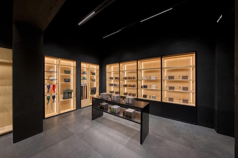 Khám phá không gian concept store mới của Zara tại Hanoi Centre- Ảnh 7. Khám phá không gian concept store mới của Zara tại Hanoi Centre- Ảnh 7.