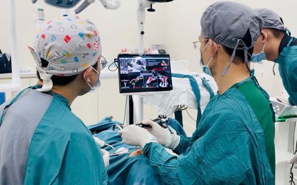 Khi công nghệ trở thành cánh tay nối dài của trí tuệ - Ảnh 1.