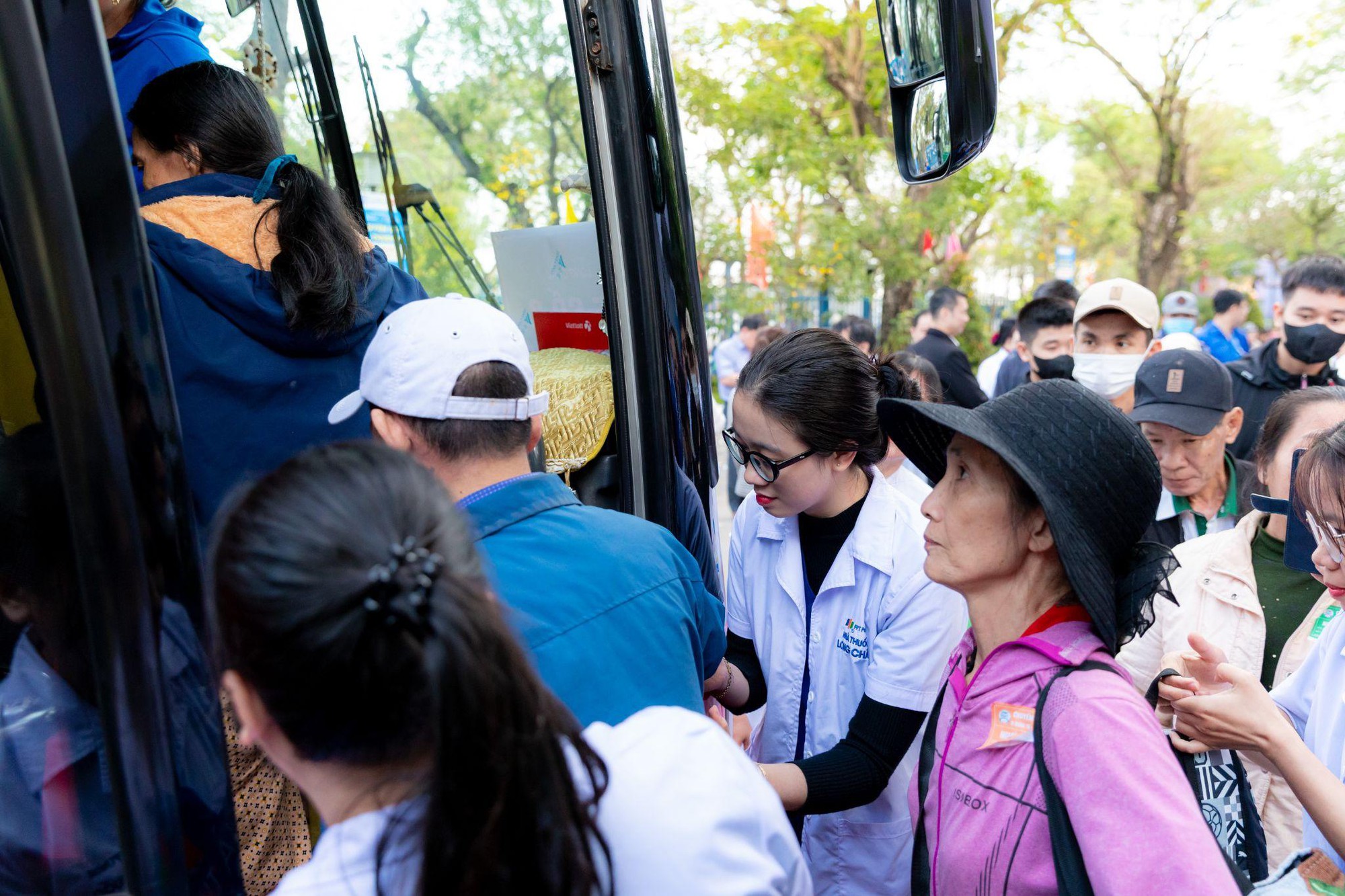 Gieo Xuân ấm từ lòng sẻ chia: Hành trình vì cộng đồng của Long Châu- Ảnh 2.