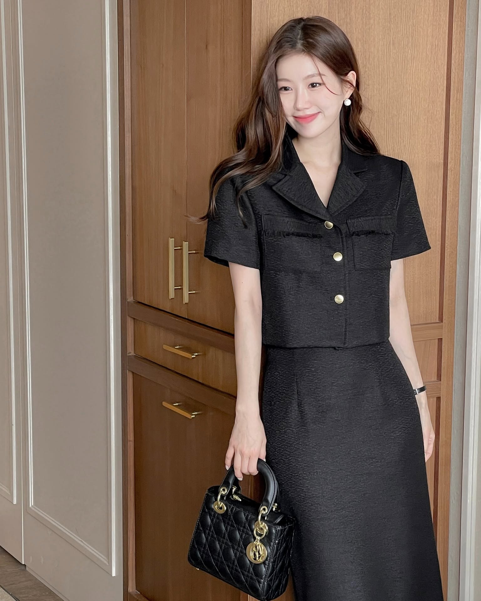 Chân váy đơn giản đến mấy cũng thành long lanh, sang chảnh nếu chị em diện theo 4 cách- Ảnh 7.