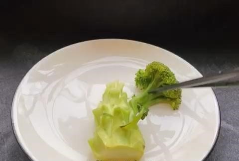 Mùng 1 Tết, làm ngay món ăn này: Chỉ mất khoảng 10 phút nấu mà đẹp mắt lại mang ý nghĩa cầu tài lộc- Ảnh 5.