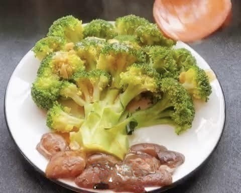 Mùng 1 Tết, làm ngay món ăn này: Chỉ mất khoảng 10 phút nấu mà đẹp mắt lại mang ý nghĩa cầu tài lộc- Ảnh 6.