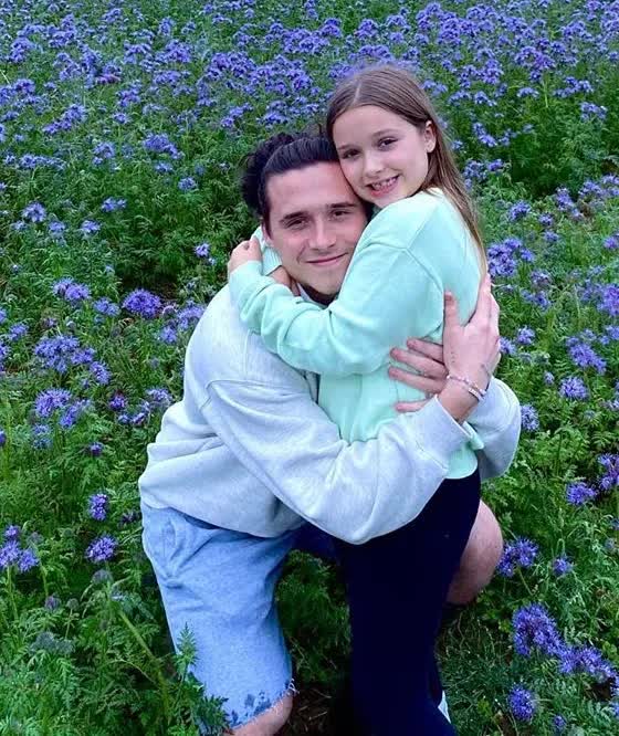 Tiểu thư Harper thành "bà cô bên chồng" bị lạnh nhạt, Brooklyn khẳng định mãi bảo vệ vợ giữa drama nhà Beckham - Ảnh 3.