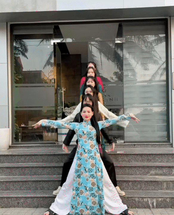 Nhạc trend hot nhất Tết 2026: Giai điệu từ Chị Đẹp viral khắp cõi mạng, dàn “boy phố” múa “sương sương” hút cả triệu view- Ảnh 6.