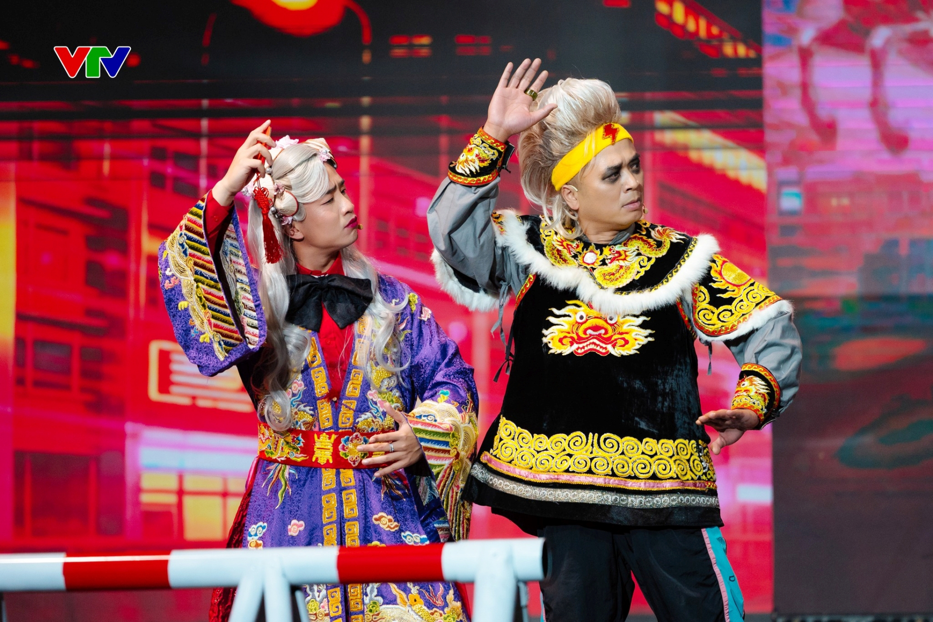 Gặp Nhau Cuối Năm dở đến nỗi "uống nước lọc còn thấy mặn hơn", netizen kêu gào đòi trả lại Táo Quân- Ảnh 3.