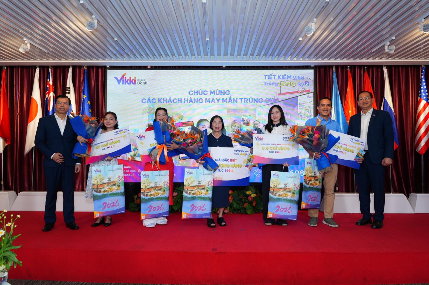 Chủ nhân Vàng ký đã xuất hiện, mùa vàng mới đang bắt đầu cùng Vikki Digital Bank - Ảnh 1.