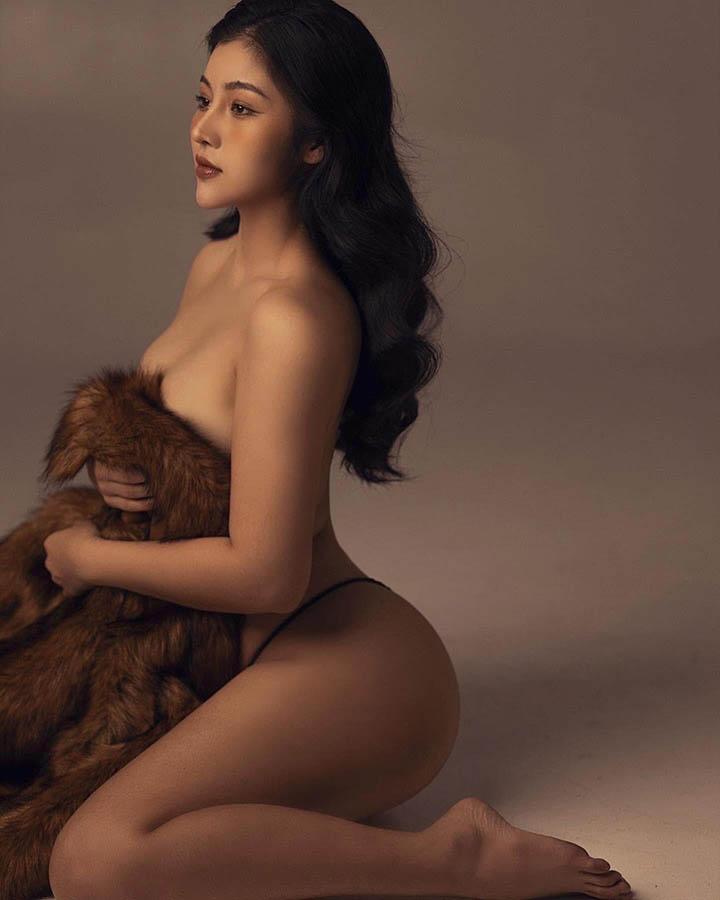 Hot girl phòng gym đem cả tạ về quê tập xuyên Tết, quyết tâm giữ 3 vòng bốc lửa dù ăn “thả phanh”- Ảnh 8.