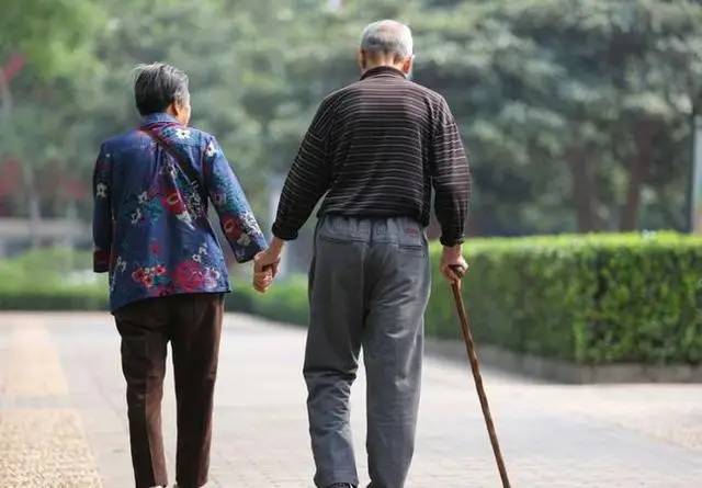 Phu nhân của một giáo sư Đại học Bắc Kinh qua đời ở tuổi 96, để lại một câu nói khiến nhiều người suy ngẫm- Ảnh 4.