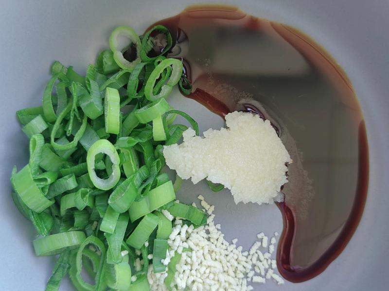 Mùng 2 Tết ngon miệng với 3 công thức nấu mì may mắn cho năm mới 2026 - Ảnh 8. Mùng 2 Tết ngon miệng với 3 công thức nấu mì may mắn cho năm mới 2026 - Ảnh 8.