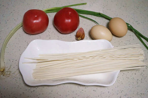 Mùng 2 Tết ngon miệng với 3 công thức nấu mì may mắn cho năm mới 2026 - Ảnh 2. Mùng 2 Tết ngon miệng với 3 công thức nấu mì may mắn cho năm mới 2026 - Ảnh 2.