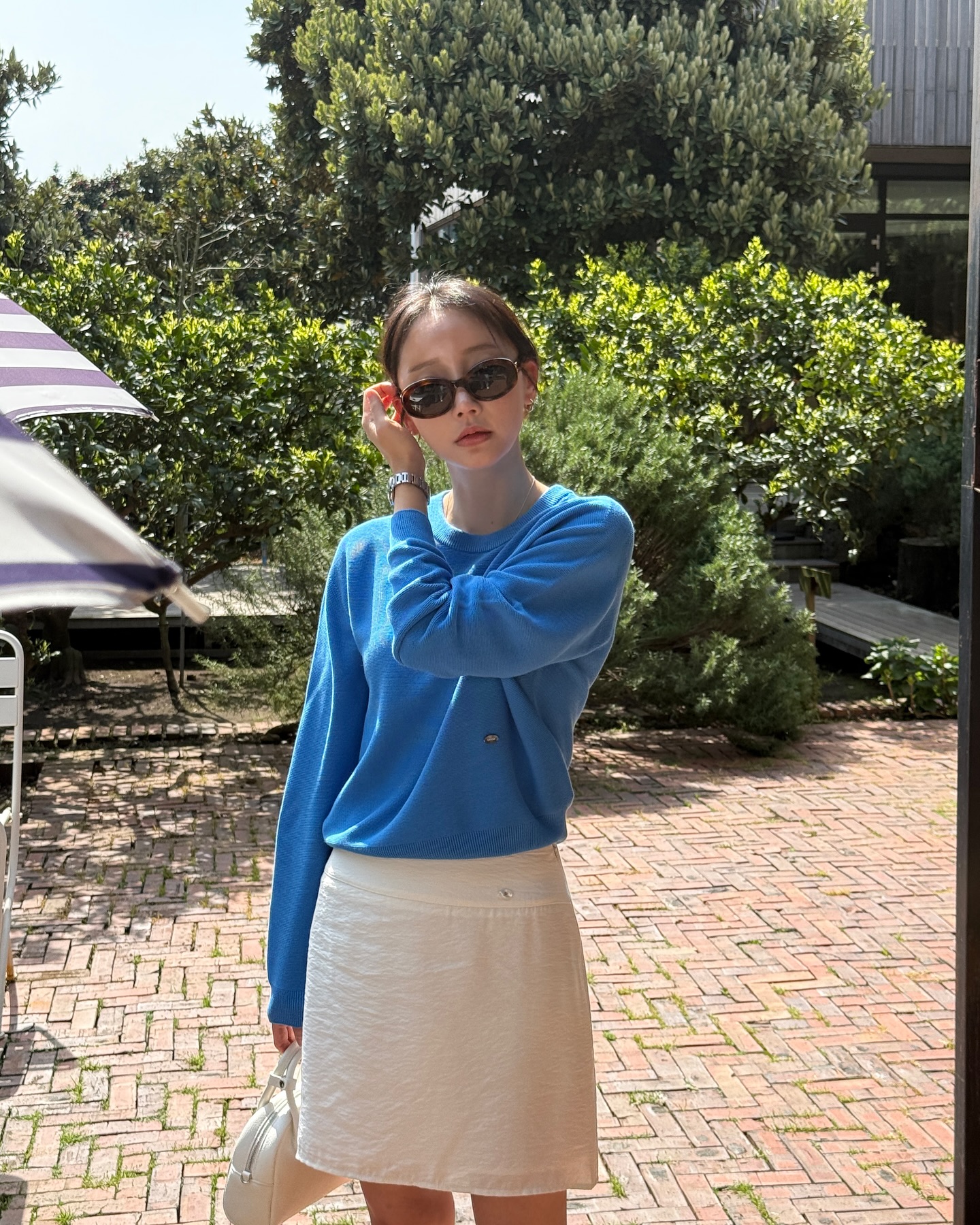 5 gam màu trang phục lên hình "sống ảo" đẹp nhất dịp Tết- Ảnh 9.