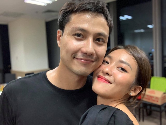 Diễn viên Thanh Sơn đang hẹn hò với Hoa khôi kém 15 tuổi?- Ảnh 8. Diễn viên Thanh Sơn đang hẹn hò với Hoa khôi kém 15 tuổi?- Ảnh 8.