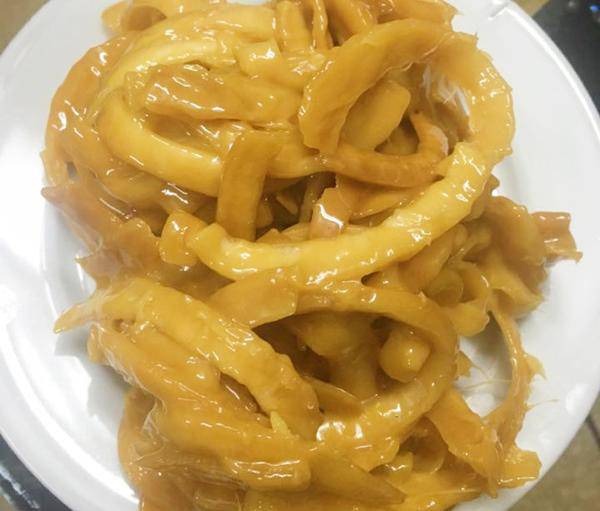 Khuyên bạn: Thấy đồ ăn Tết có 5 dấu hiệu này thì dứt khoát VỨT ngay, giữ lại là rước bệnh vào người- Ảnh 2.