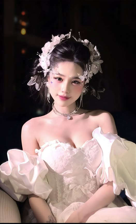 Bùng nổ mùa Tết với bộ ảnh mê mắt của Yugi Kiều Oanh, khiến biết bao anh em game thủ điêu đứng- Ảnh 3. Bùng nổ mùa Tết với bộ ảnh mê mắt của Yugi Kiều Oanh, khiến biết bao anh em game thủ điêu đứng- Ảnh 3.