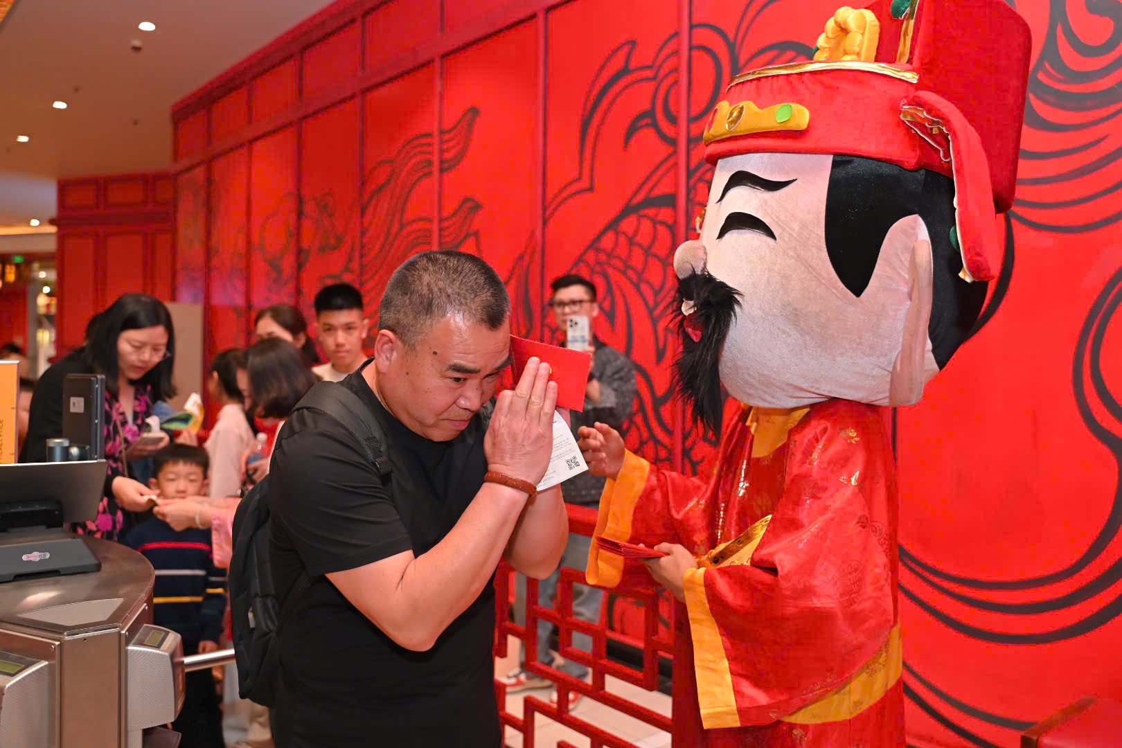 Bùng nổ không khí chơi xuân tại Sun World Ha Long - Ảnh 4.