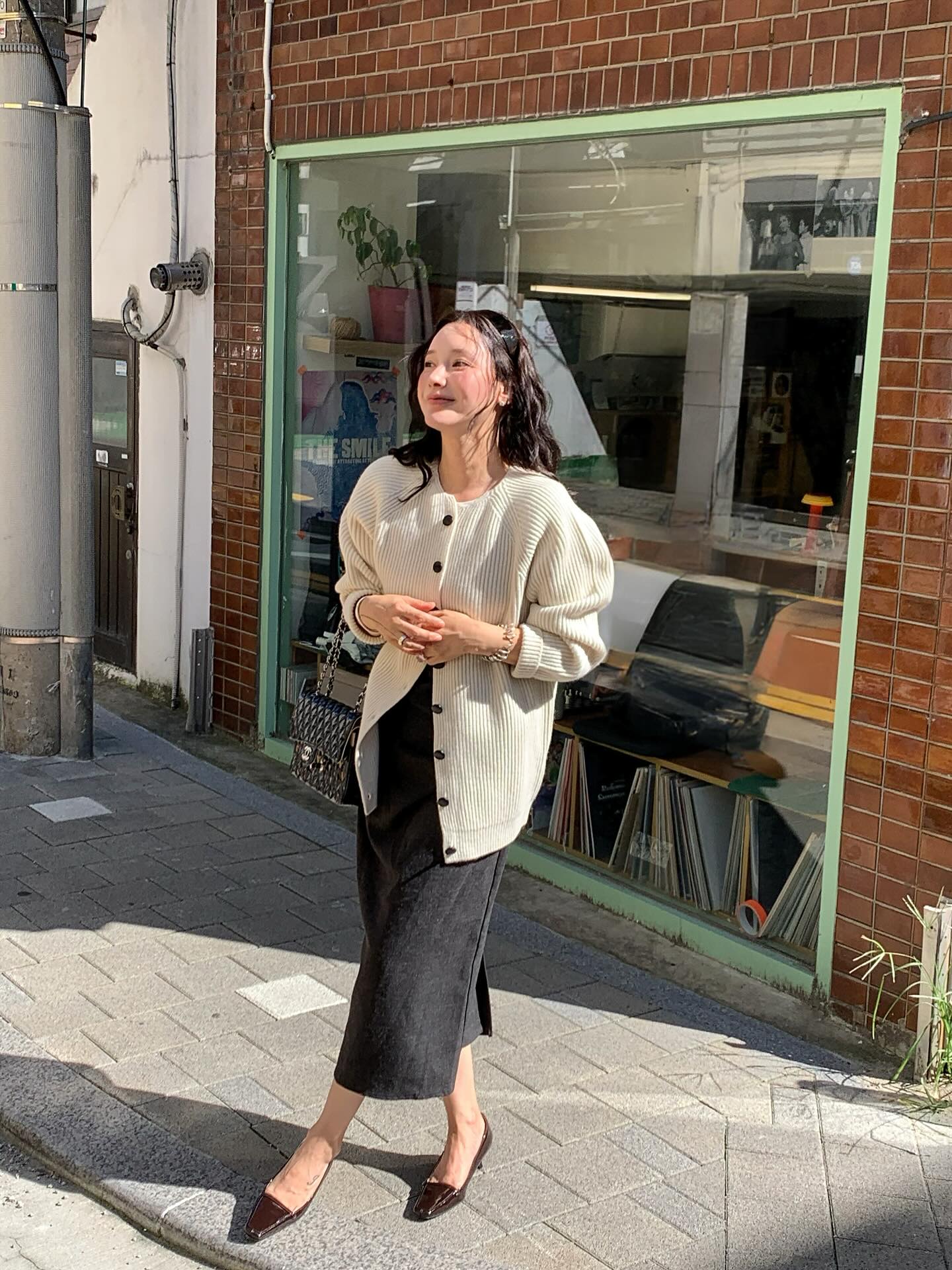 Sáng suốt nhất là sắm 4 kiểu áo dài tay này cho Tết, mặc lên trẻ ra vài tuổi- Ảnh 3.