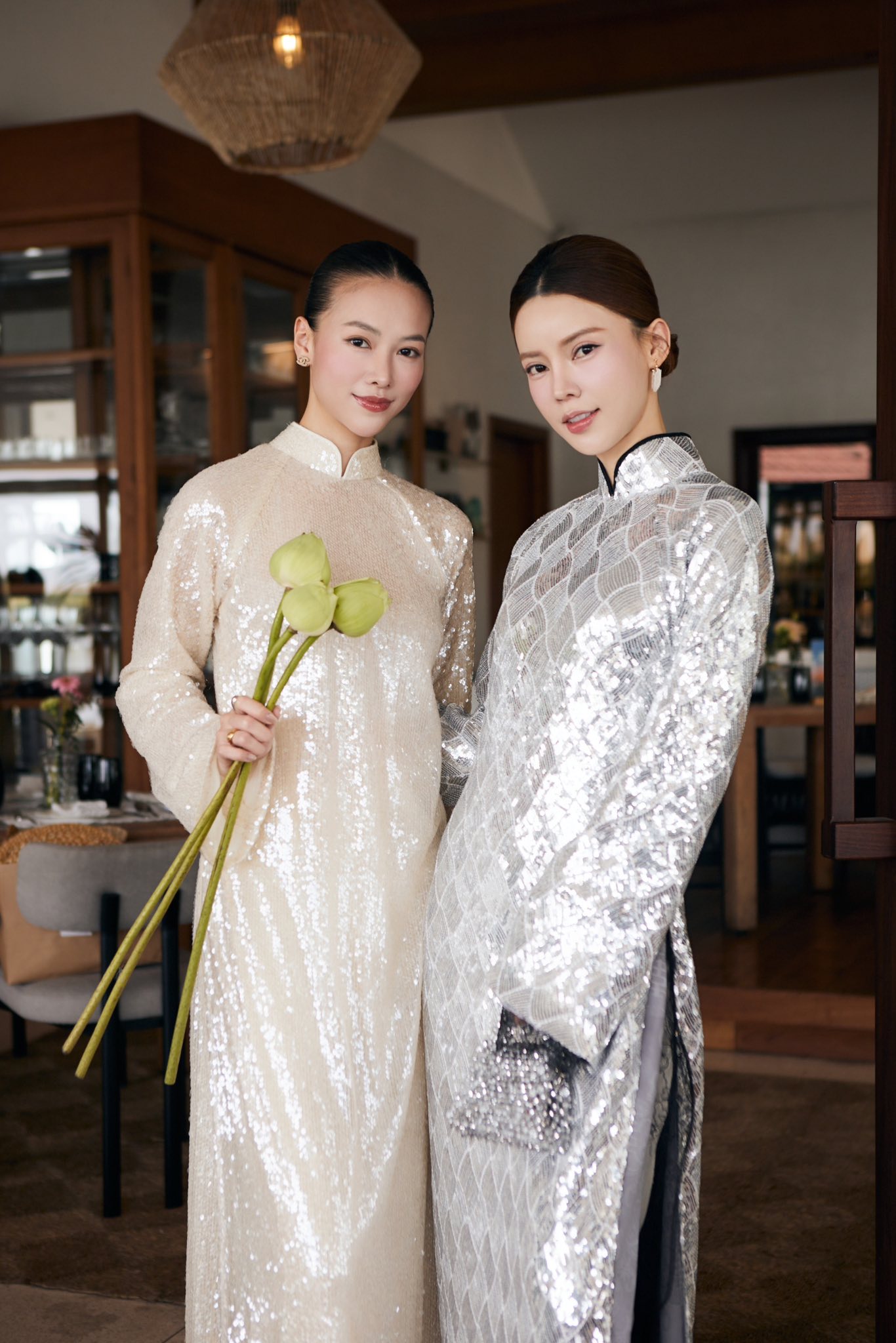 Áo dài Tết tôn da: Chọn đúng gam màu để ngay cả da ngăm đen cũng "ăn hình" tuyệt đối- Ảnh 10.