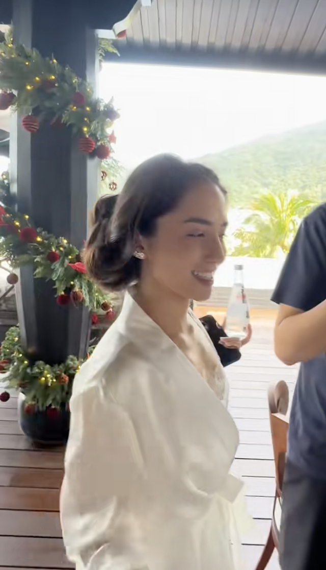 "Bạch nguyệt quang" của thiếu gia út nhà tỷ phú Jonathan Hạnh Nguyễn tự công khai điều giấu kín 3 năm- Ảnh 5. "Bạch nguyệt quang" của thiếu gia út nhà tỷ phú Jonathan Hạnh Nguyễn tự công khai điều giấu kín 3 năm- Ảnh 5.