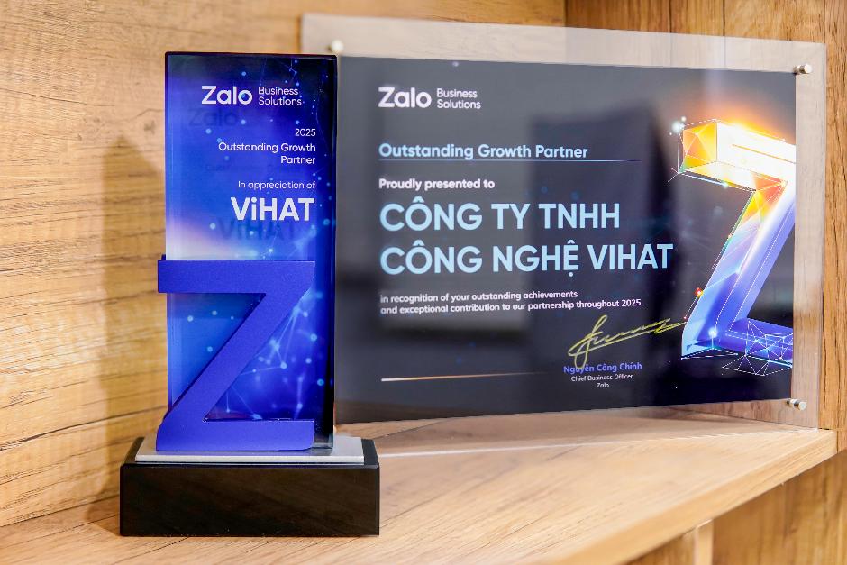 Ghi dấu tăng trưởng 2025: ViHAT nhận giải "Outstanding Growth Partner 2025" từ Zalo Business Solutions- Ảnh 2. Ghi dấu tăng trưởng 2025: ViHAT nhận giải "Outstanding Growth Partner 2025" từ Zalo Business Solutions- Ảnh 2.