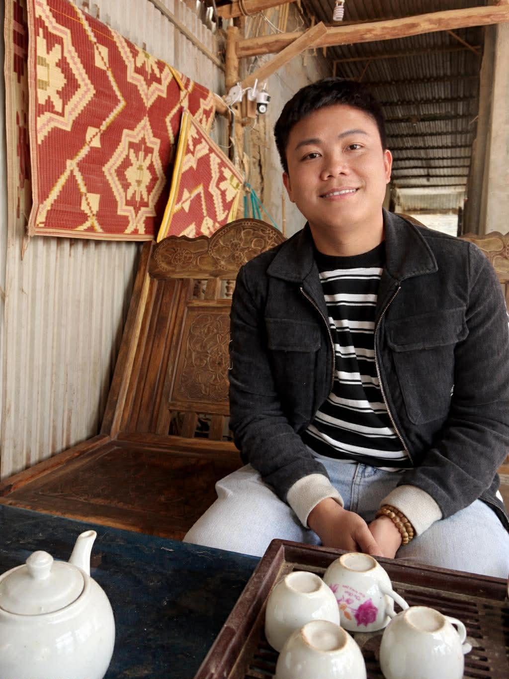 Chàng trai Nguyễn Viết Hùng đam mê khởi nghiệp với ngành Digital Marketing- Ảnh 4. Chàng trai Nguyễn Viết Hùng đam mê khởi nghiệp với ngành Digital Marketing- Ảnh 4.