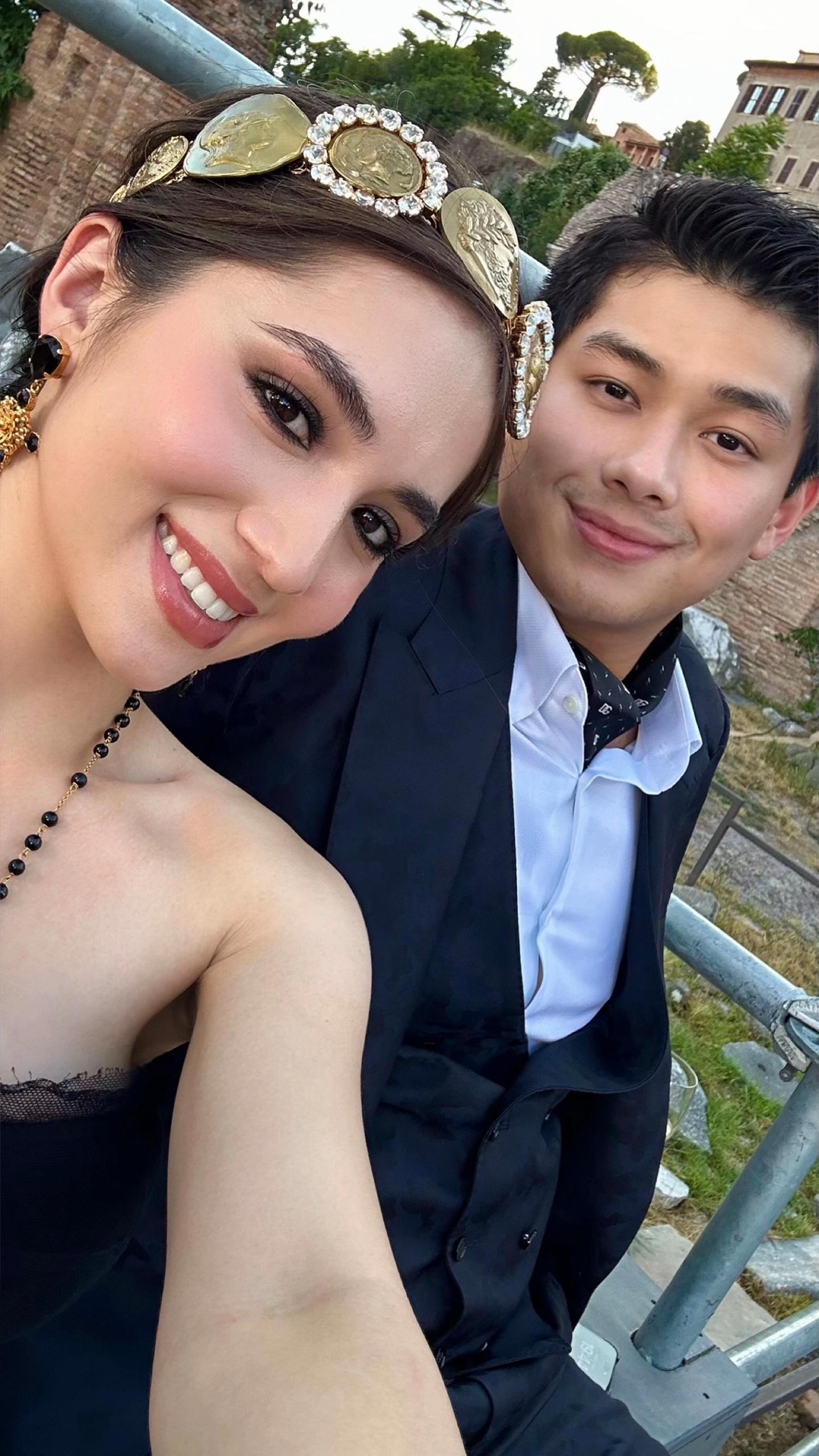 "Bạch nguyệt quang" của thiếu gia út nhà tỷ phú Jonathan Hạnh Nguyễn tự công khai điều giấu kín 3 năm- Ảnh 8. "Bạch nguyệt quang" của thiếu gia út nhà tỷ phú Jonathan Hạnh Nguyễn tự công khai điều giấu kín 3 năm- Ảnh 8.